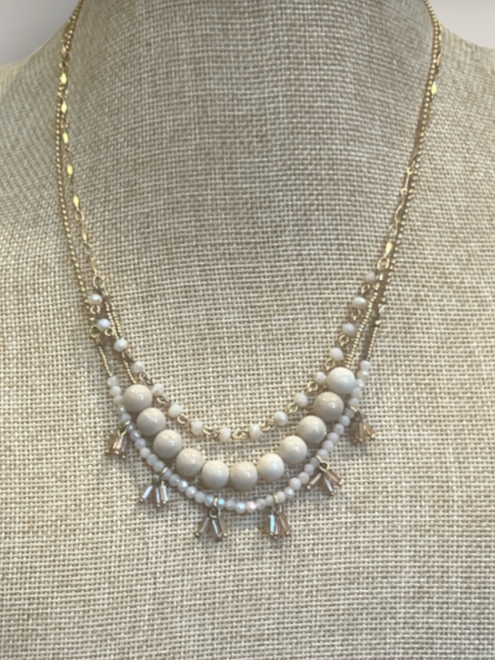 Spartina 449 Layered White Beaded Necklace Gold Tone Coastal Statement New